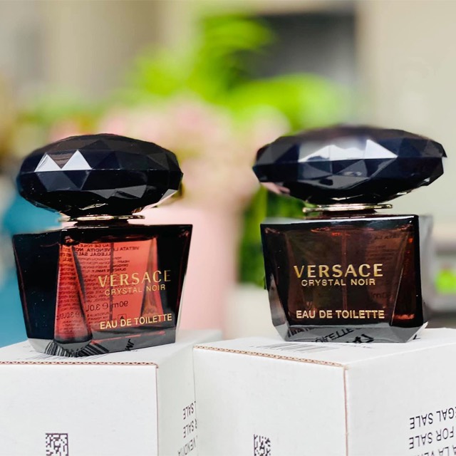 Nước hoa Versace Crystal Noir Tester 90ml EDT