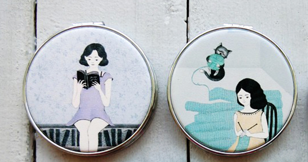 Gương soi mini 2 mặt kính - Giá cực rẻ!