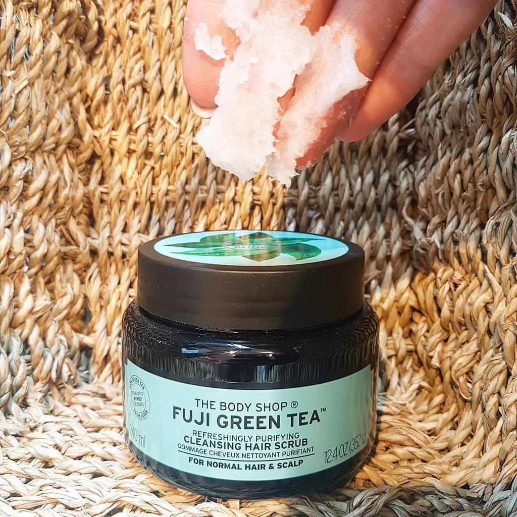 Dầu Gội Tẩy Tế Bào Chết Cho Da Đầu Fuji Green Tea Refreshingly Purifying  Scrub Shampoo 240ml