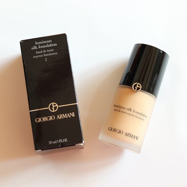 kem nen giorgio armani luminous silk